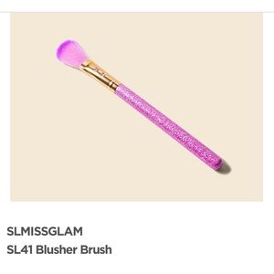 SLMISSGLAM Blush Brush